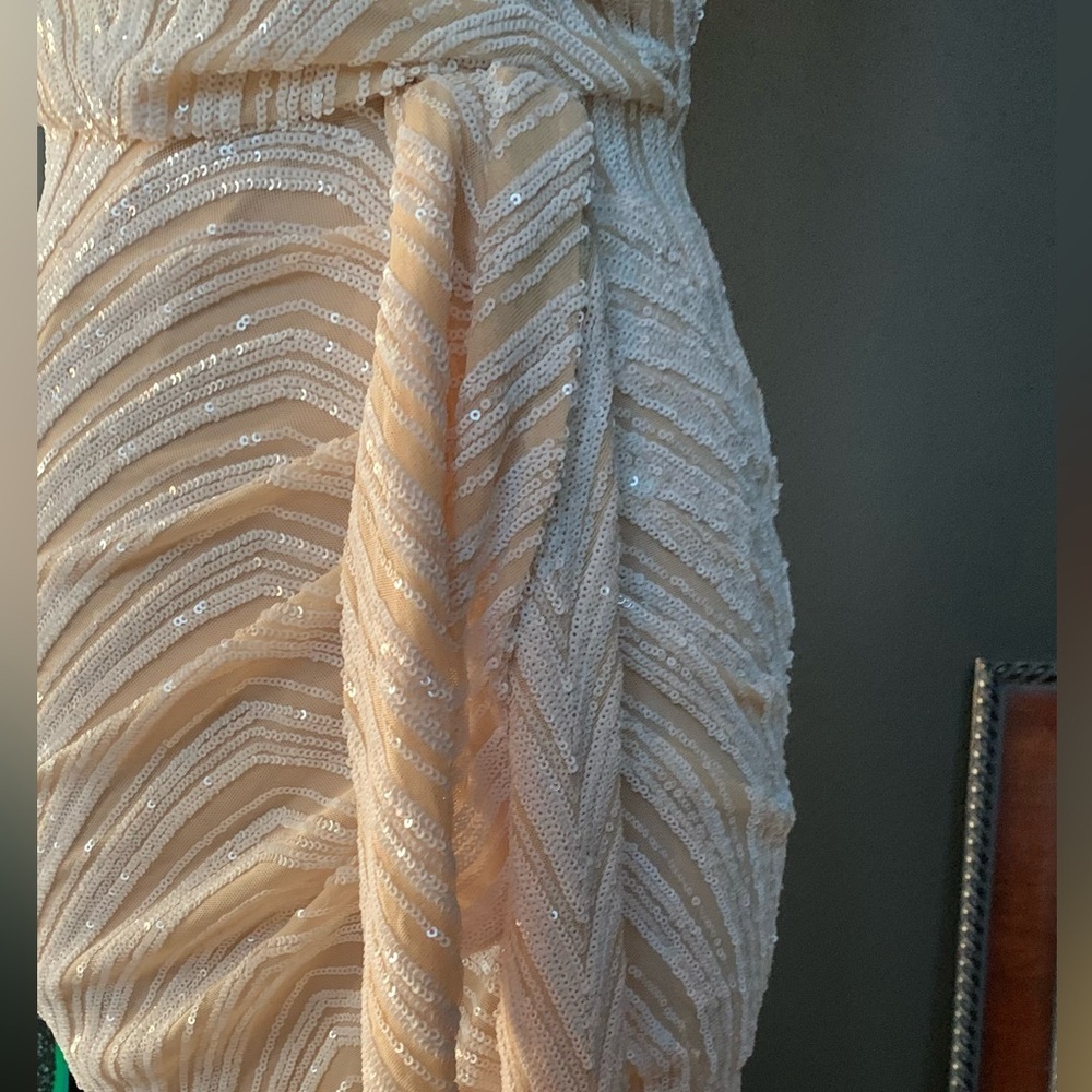 Nookie Zahara Sleeveless Sequin Ivory Mini Dress Womens Size Large - Picture 9 of 10